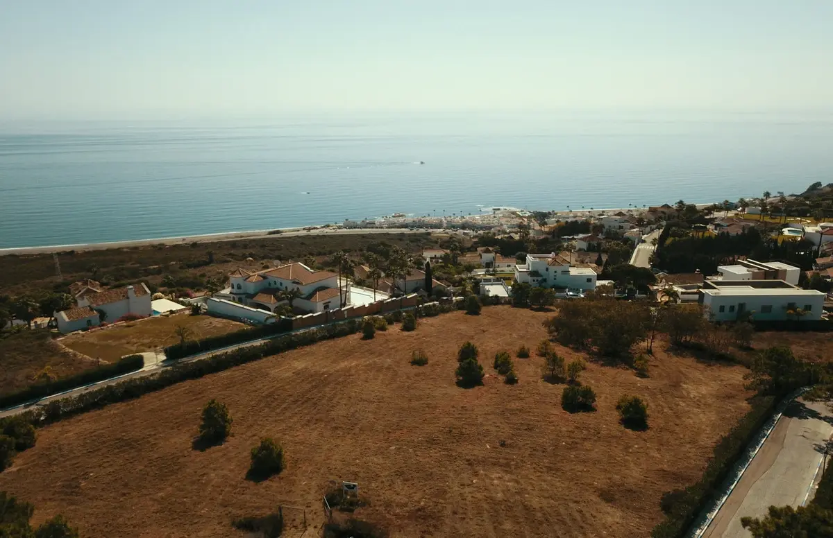 Elite Garden Resedence.